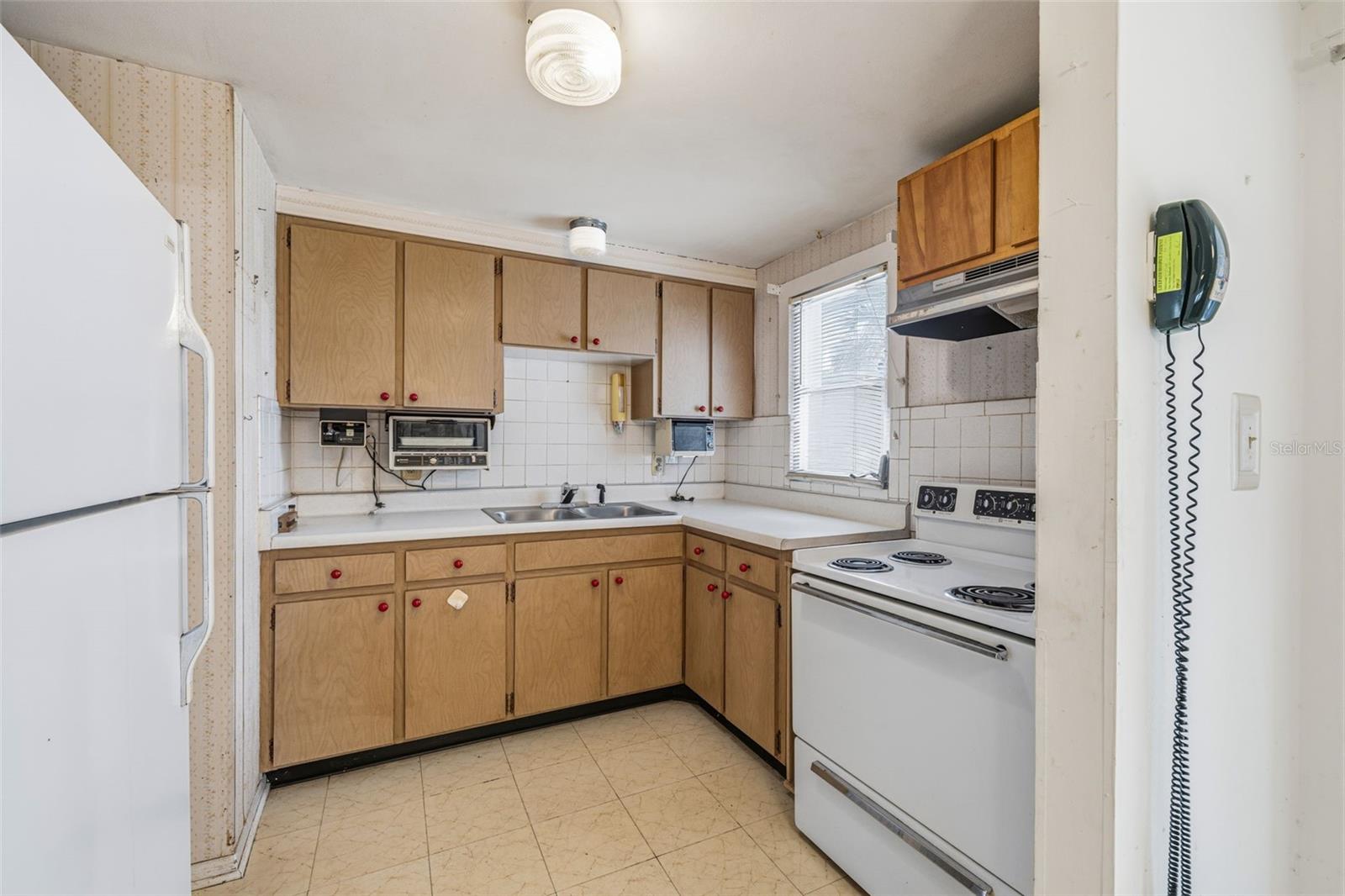 4408 W ELM ST