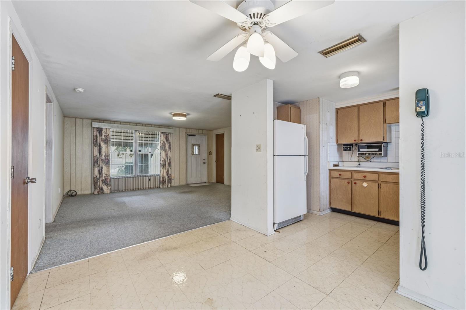 4408 W ELM ST