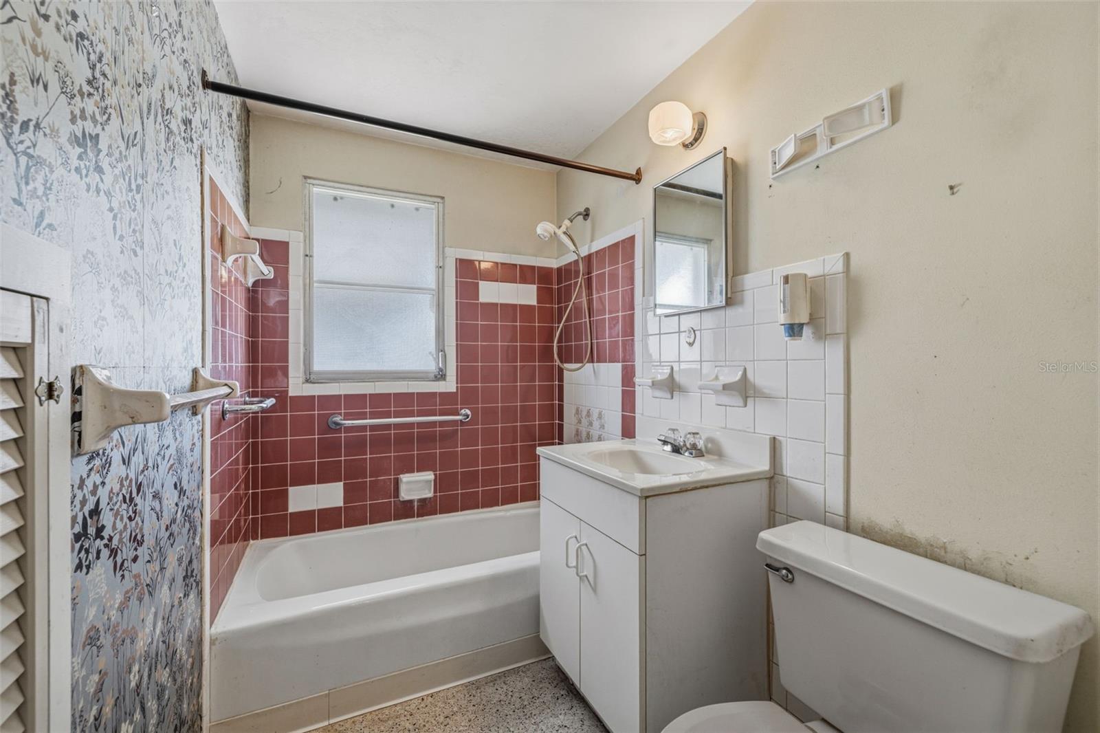 4408 W ELM ST