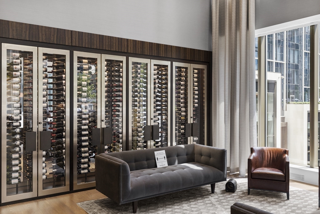 135 Seaport # 1807