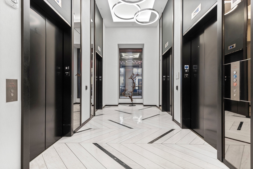 135 Seaport # 1807