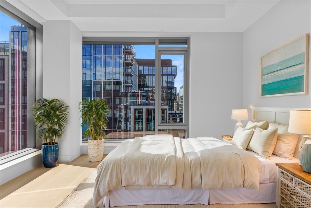 135 Seaport # 1807