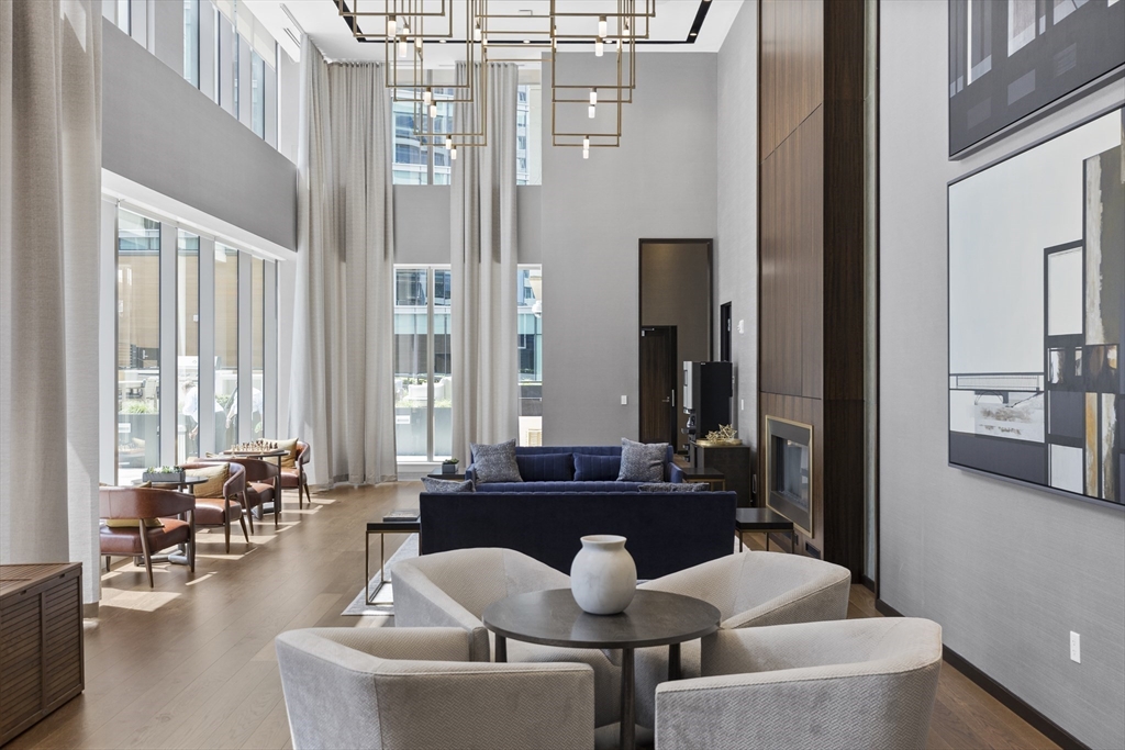 135 Seaport # 1807