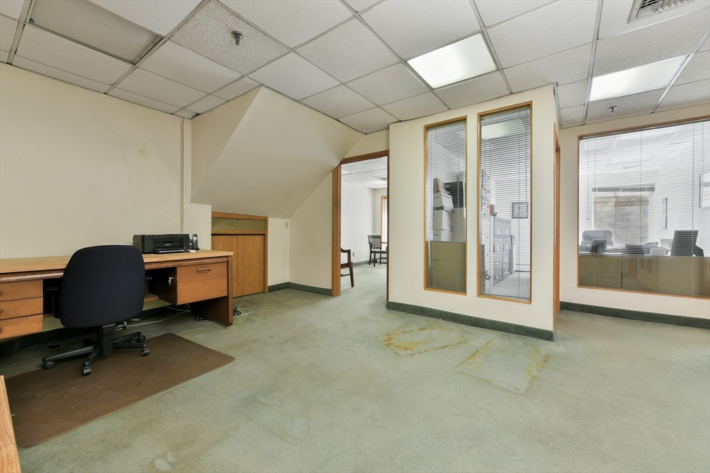 19 Beacon Street # 6 Unit: G-6