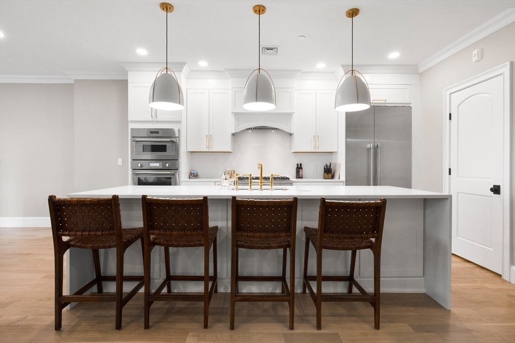 119 Saint Botolph St. # 2
