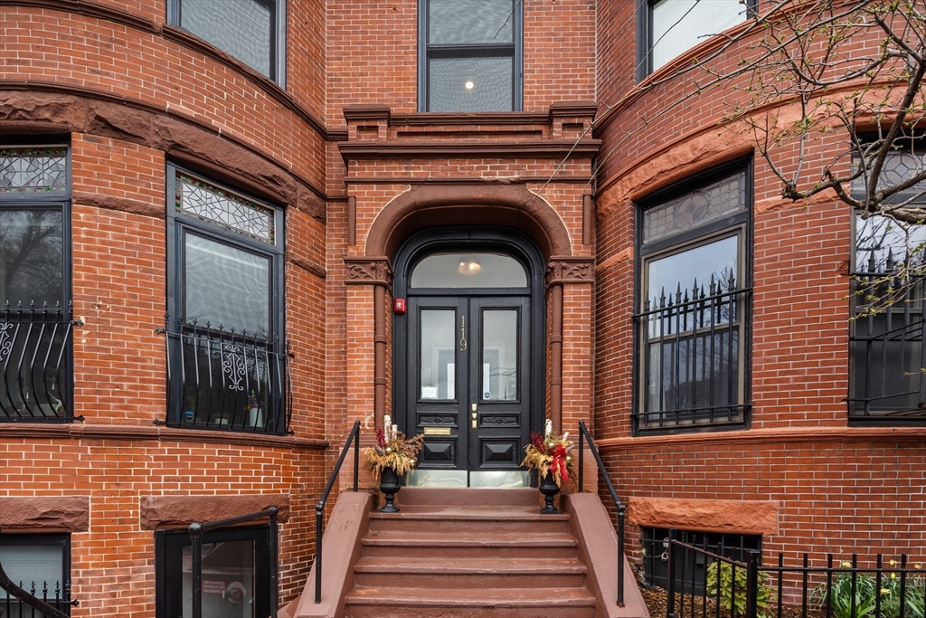 119 Saint Botolph St. # 2