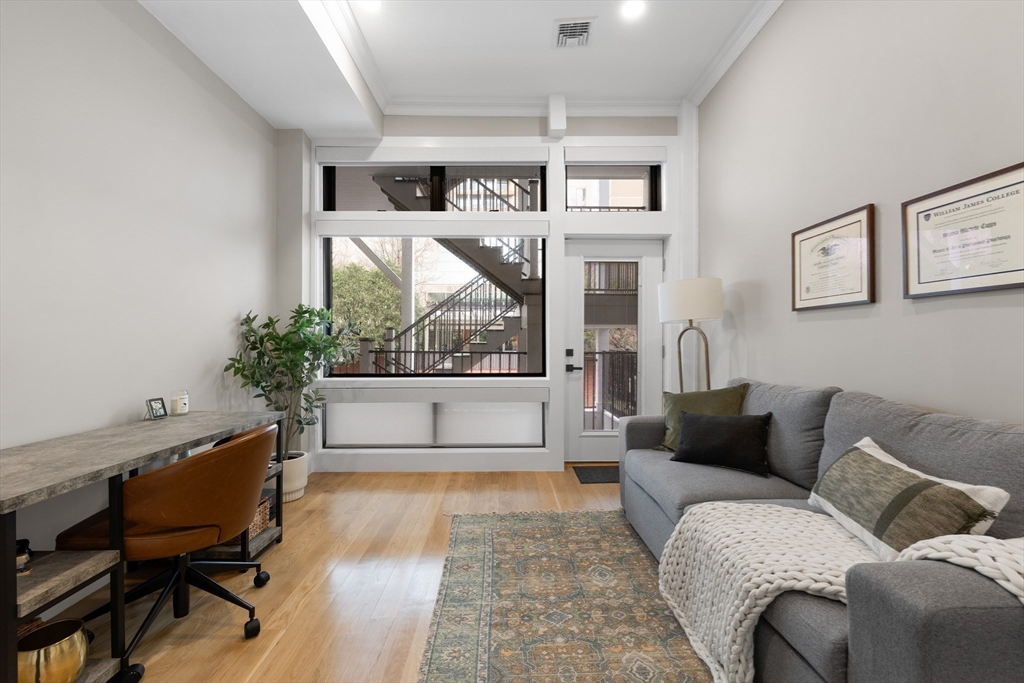 119 Saint Botolph St. # 2