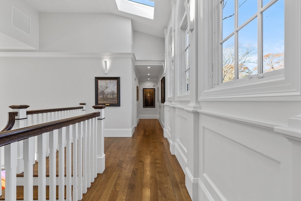 37 Radcliffe Rd