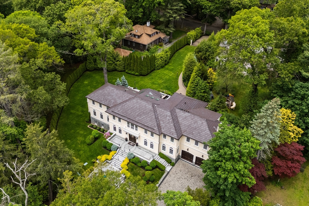 37 Radcliffe Rd