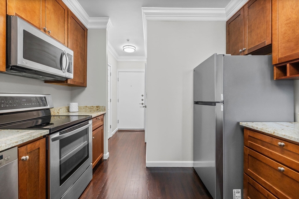 483 Beacon St # 67