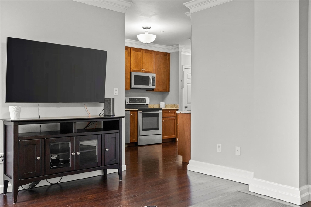 483 Beacon St # 67
