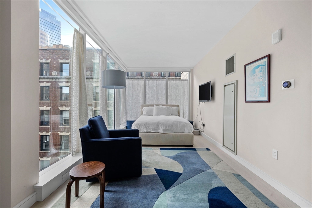 110 Broad St # 901