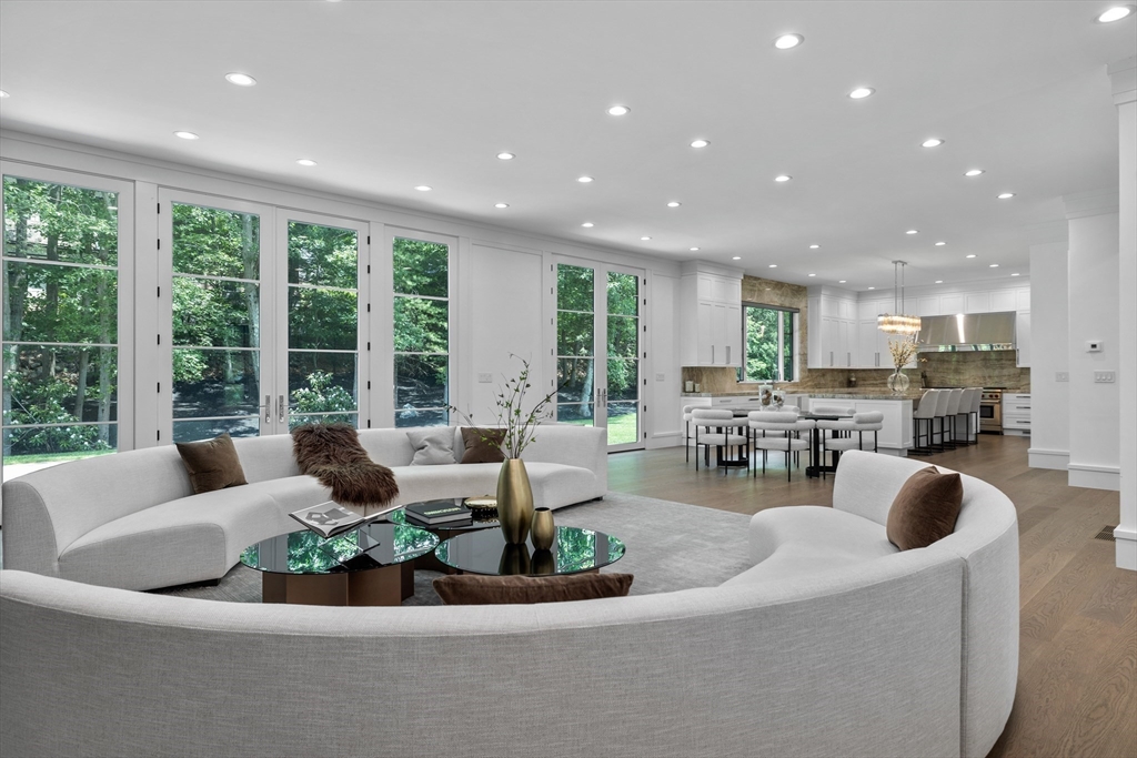 138 Woodland Road