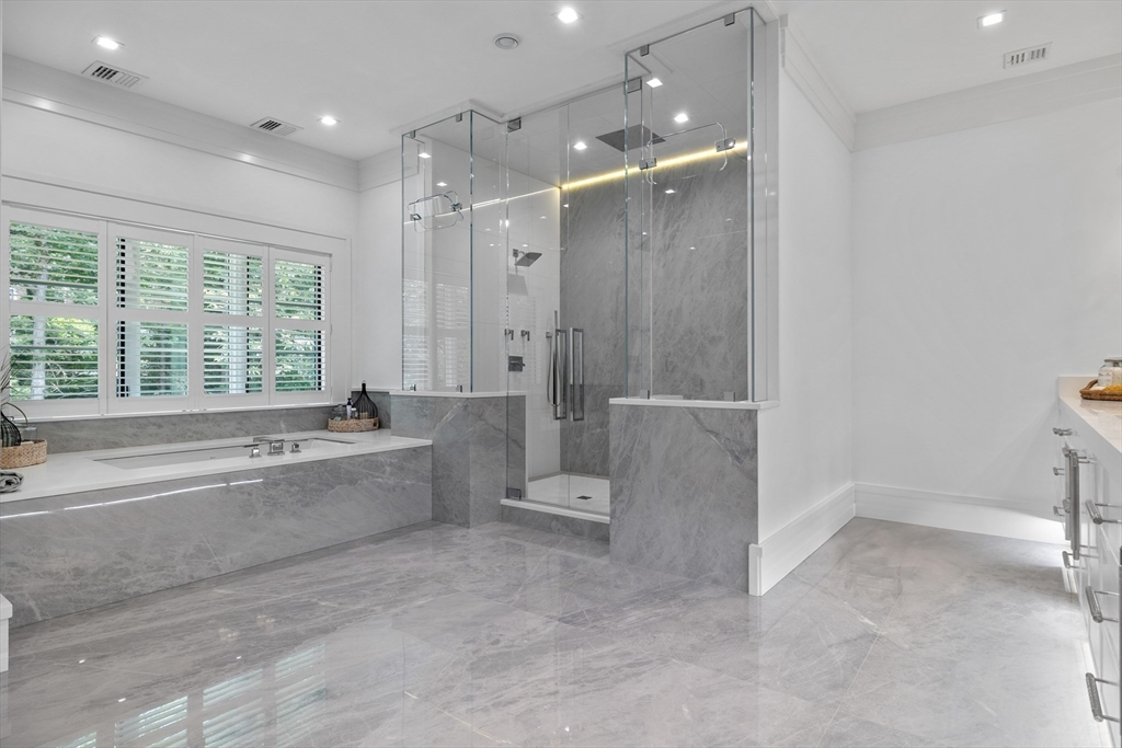138 Woodland Road