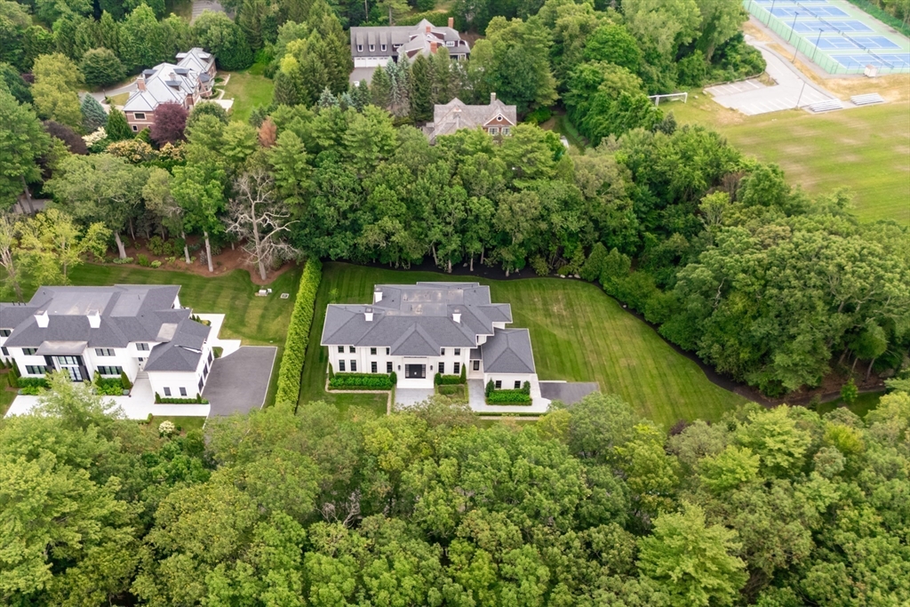 138 Woodland Road