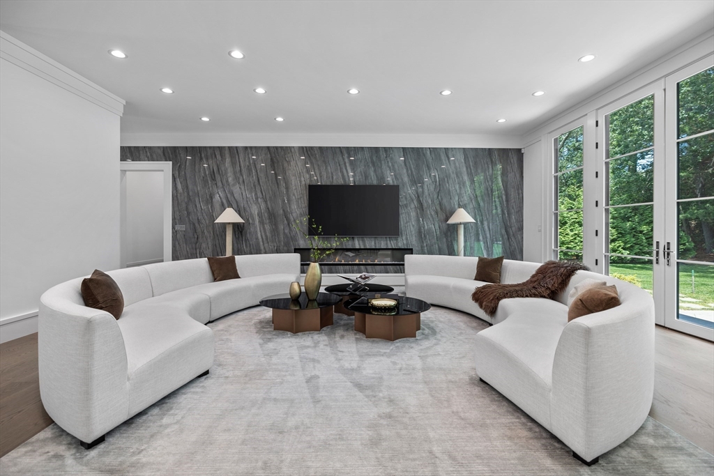 138 Woodland Road