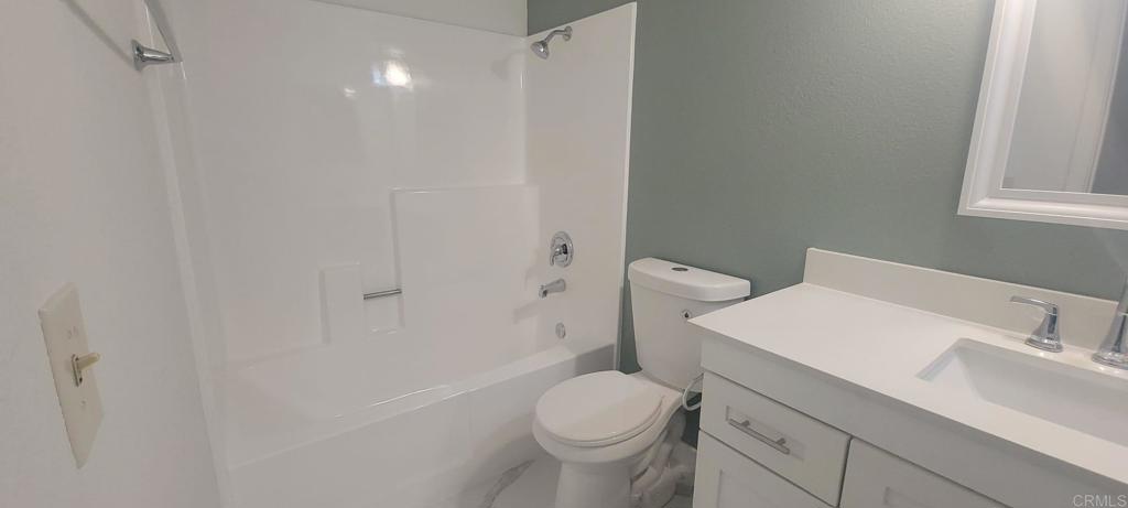 1372 W San Ysidro Boulevard C