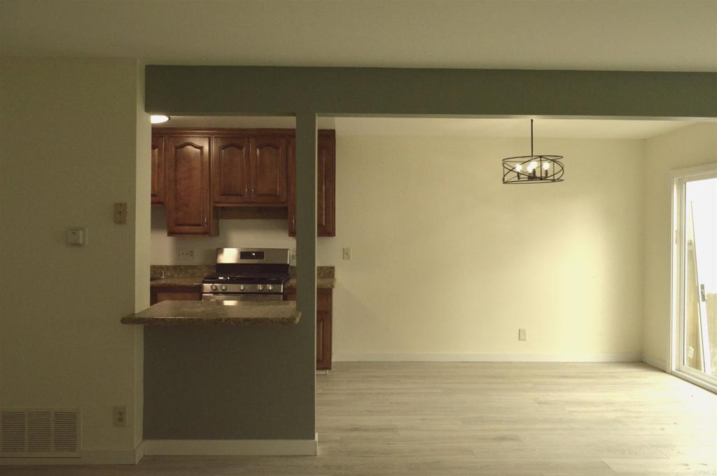 1372 W San Ysidro Boulevard C