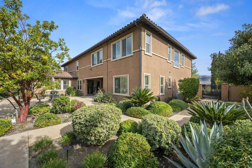 3024 NATUREVIEW Court