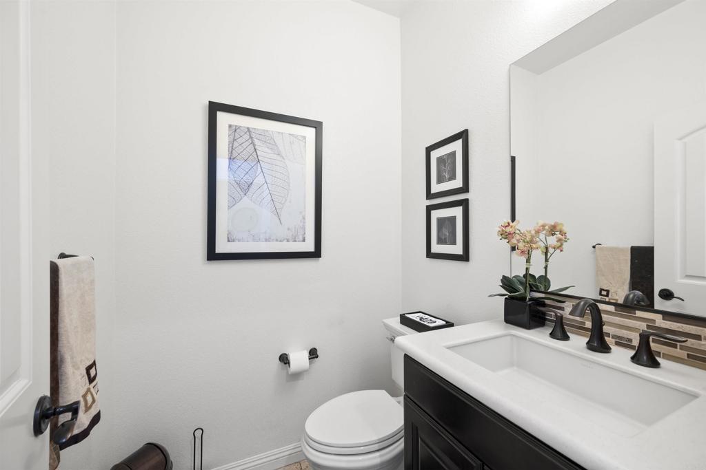 3024 NATUREVIEW Court