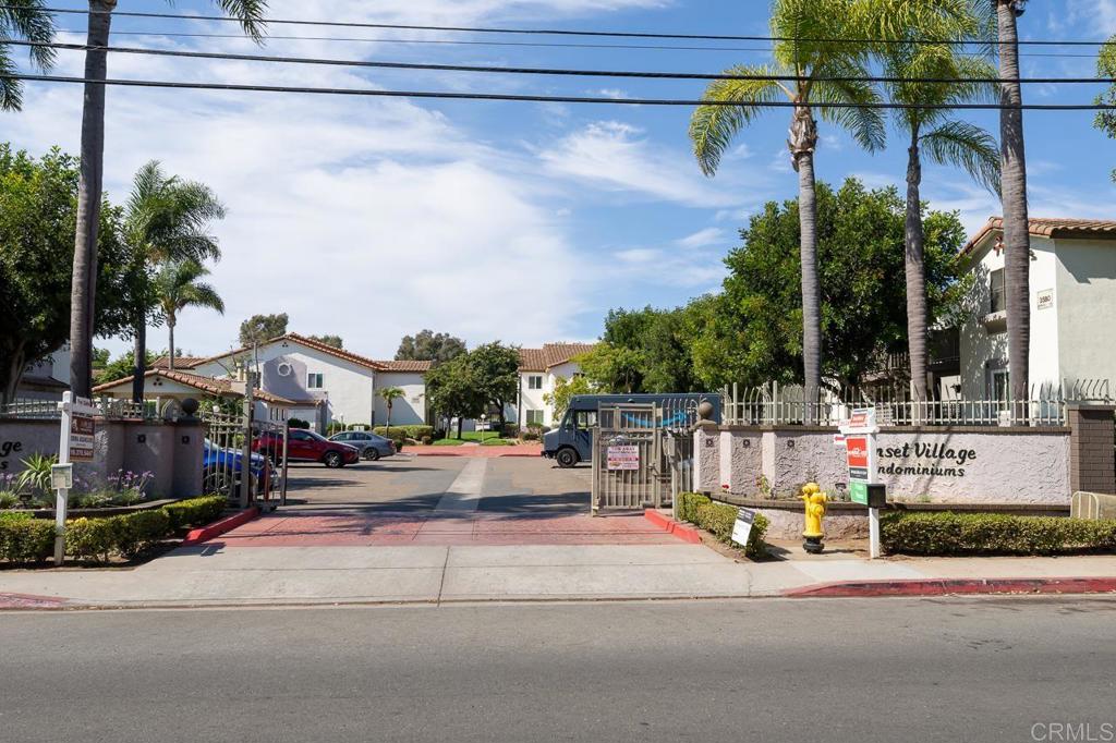 3584 Sunset Lane 131