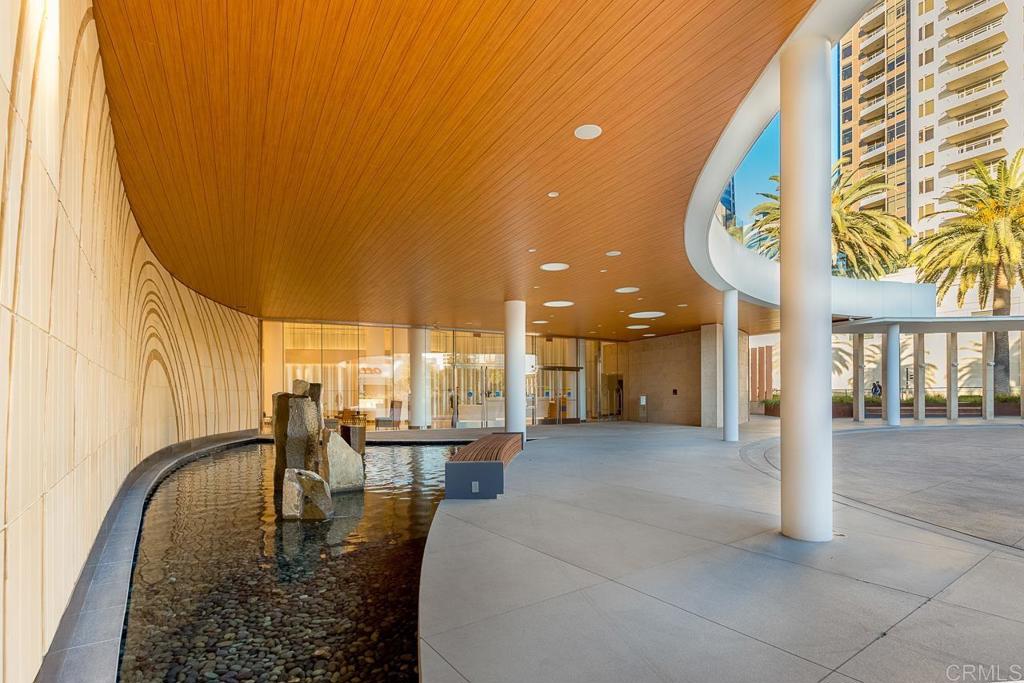 888 W E Street 3006