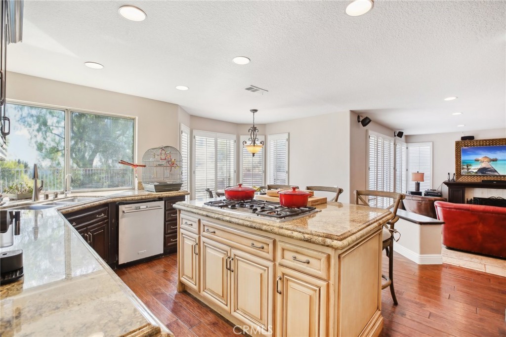 932 S Camerford Lane