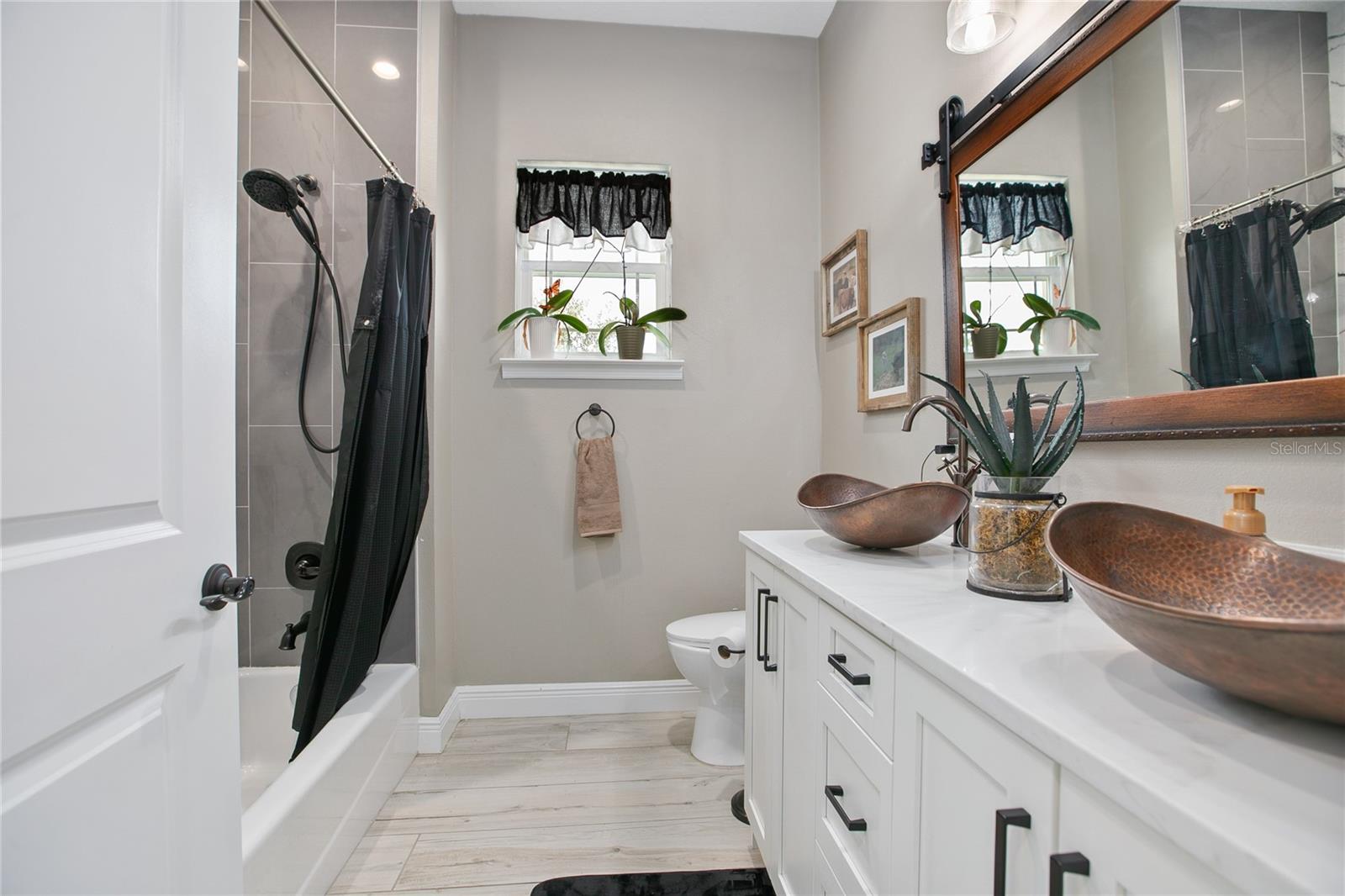 1980 E KICKLIGHTER RD