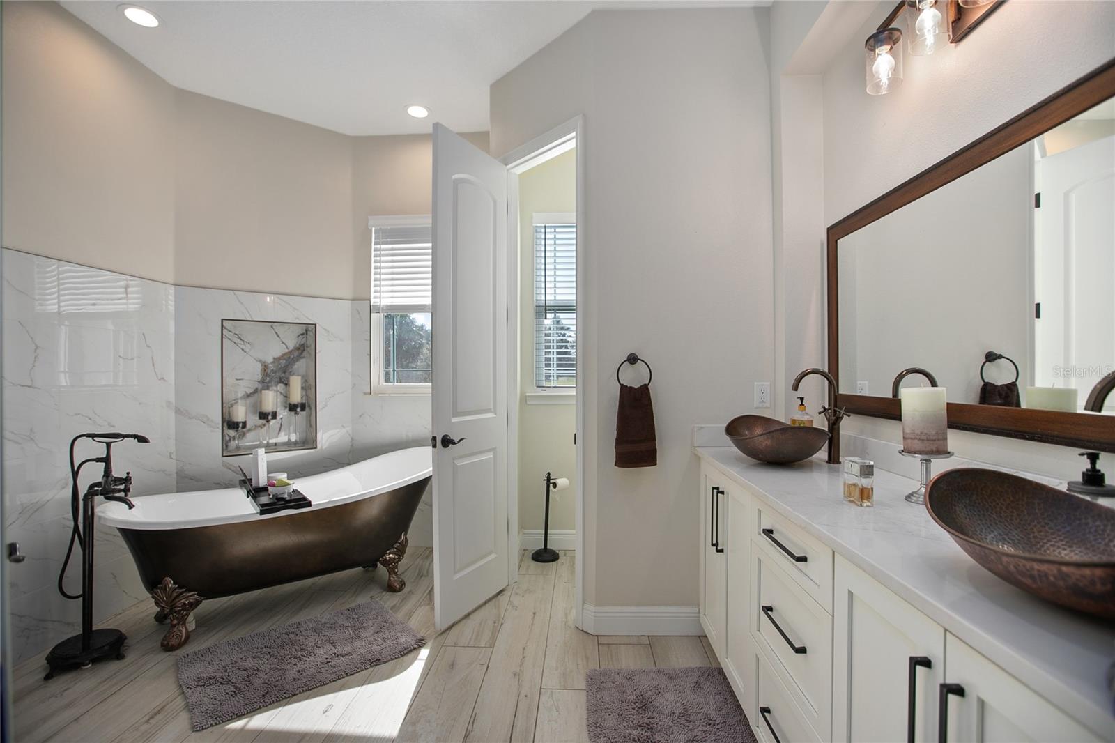 1980 E KICKLIGHTER RD