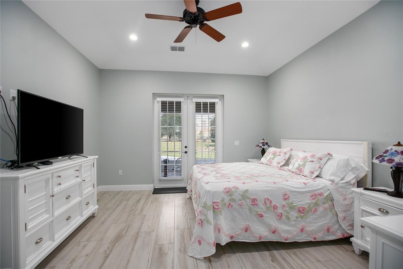 1980 E KICKLIGHTER RD