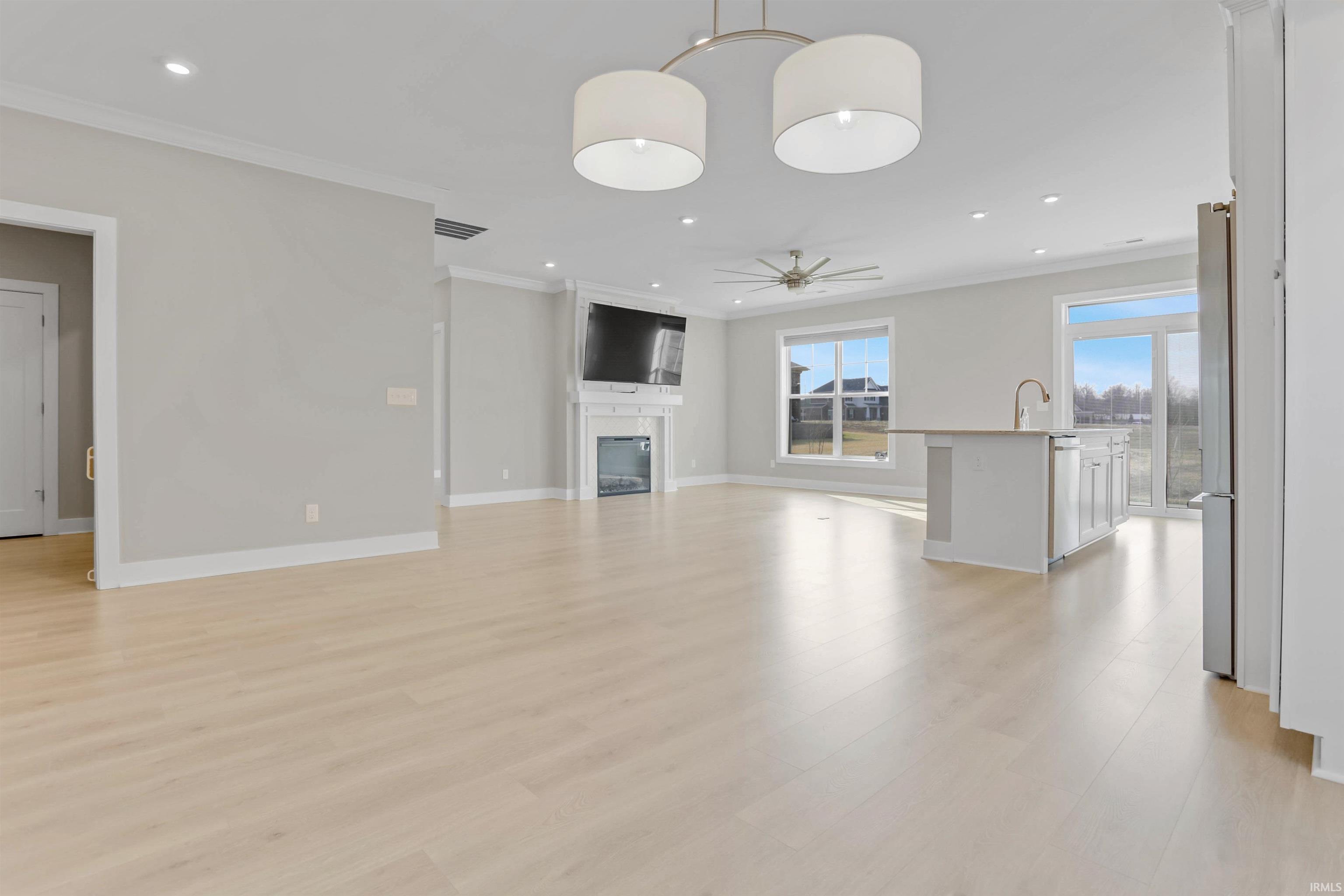 6973 Ironwood Circle