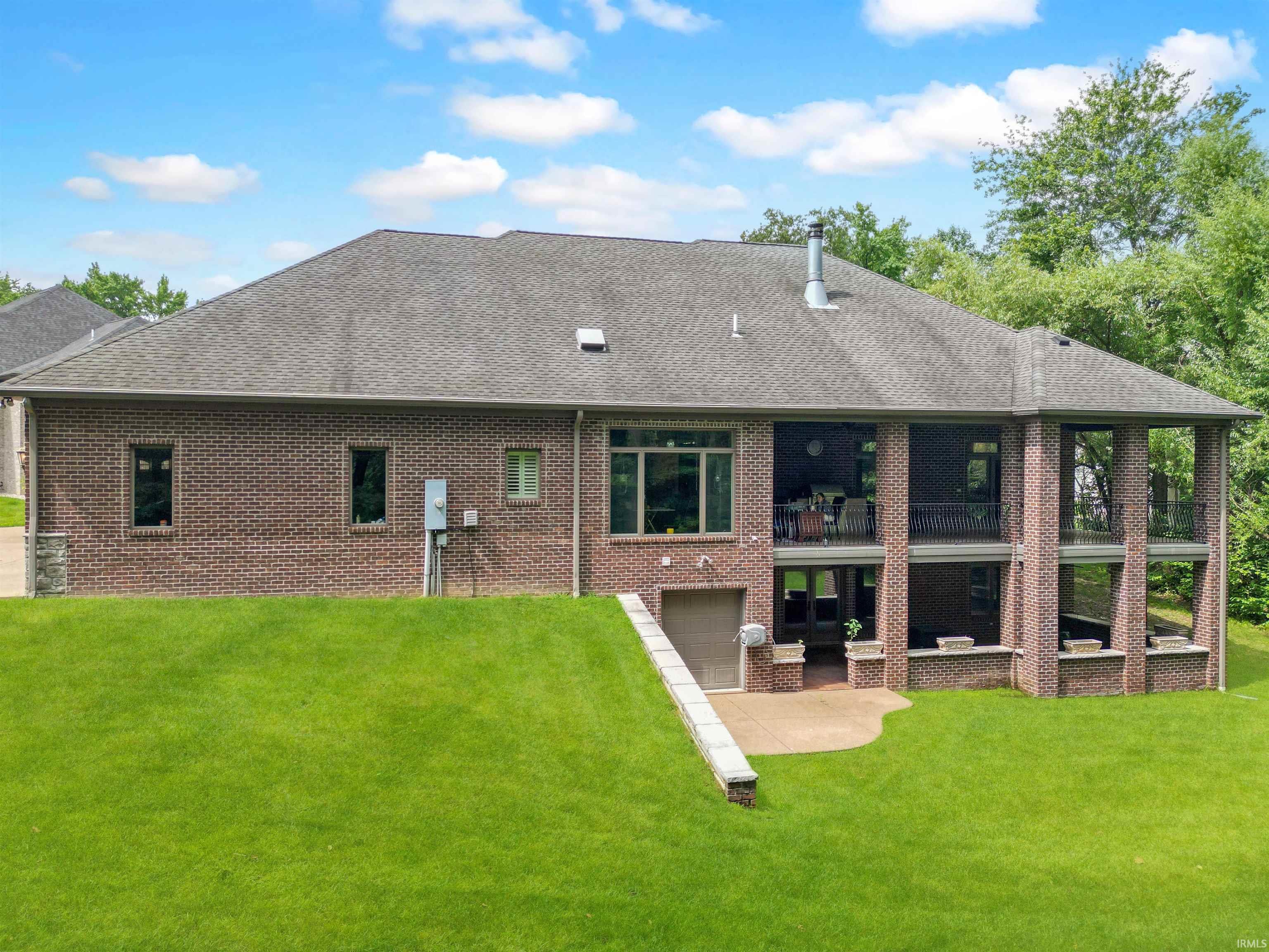 5318 Claiborn Court