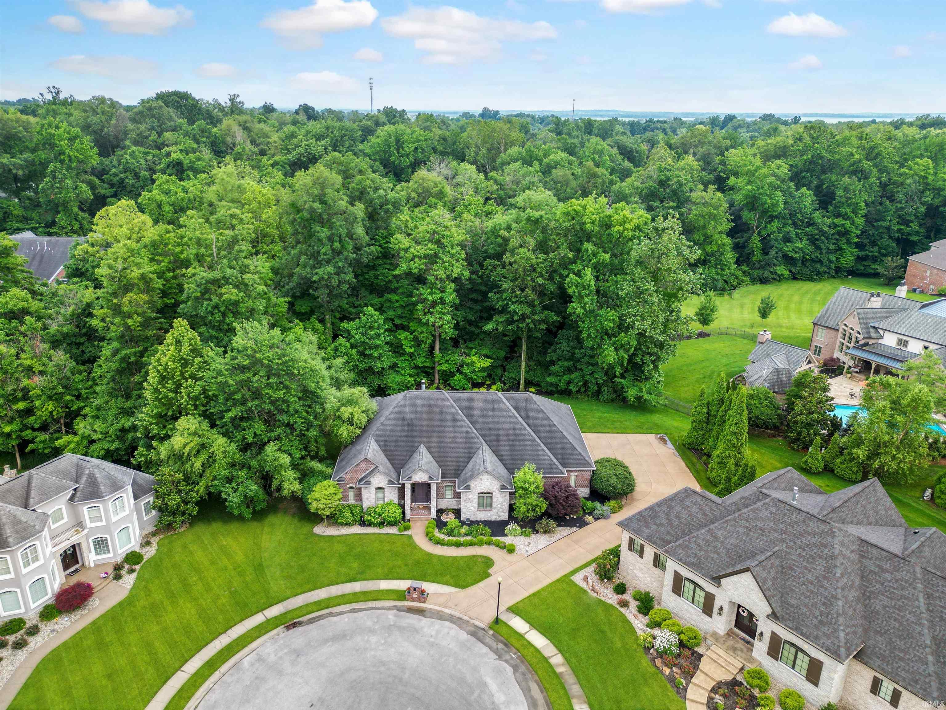 5318 Claiborn Court