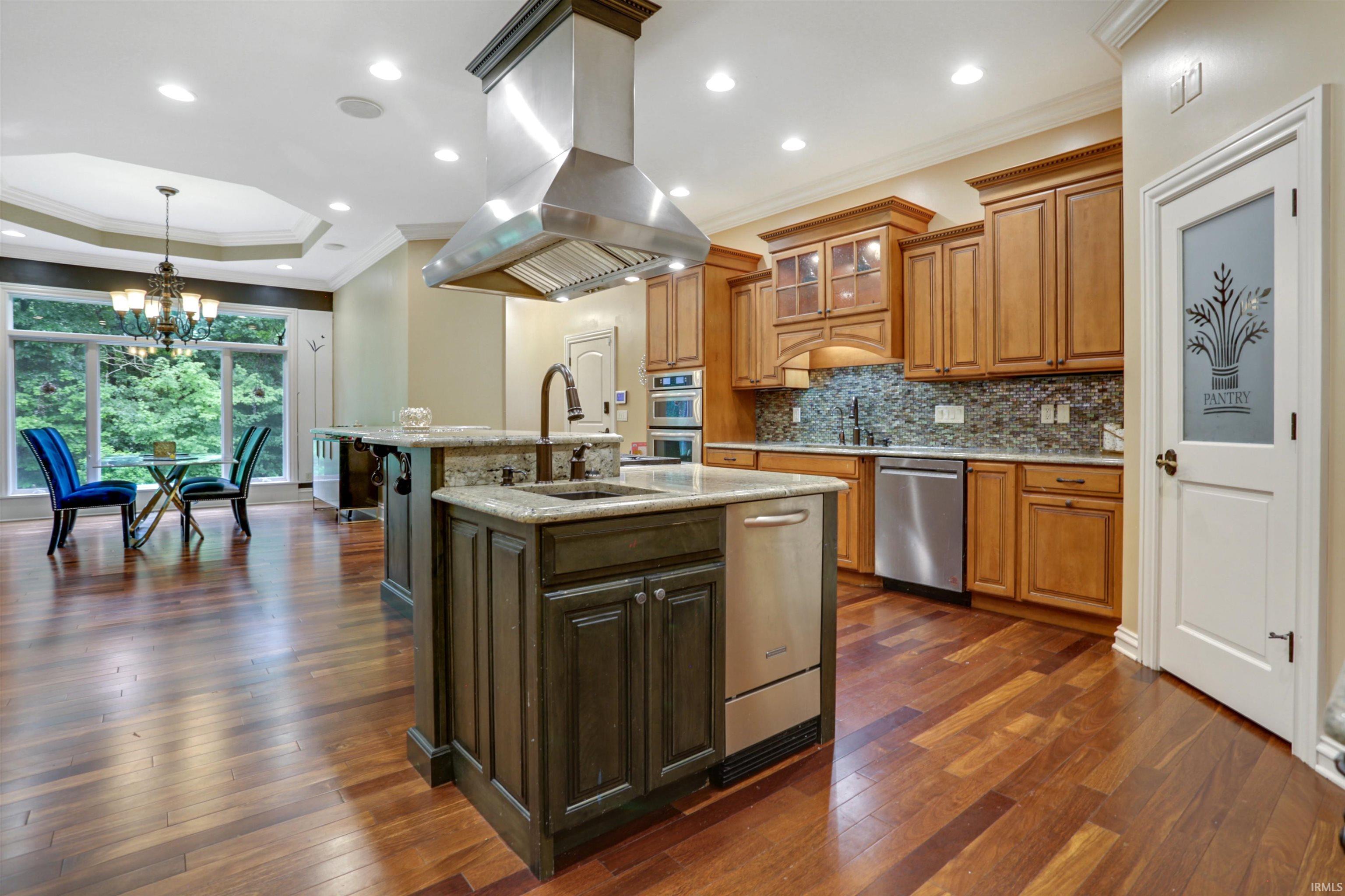 5318 Claiborn Court