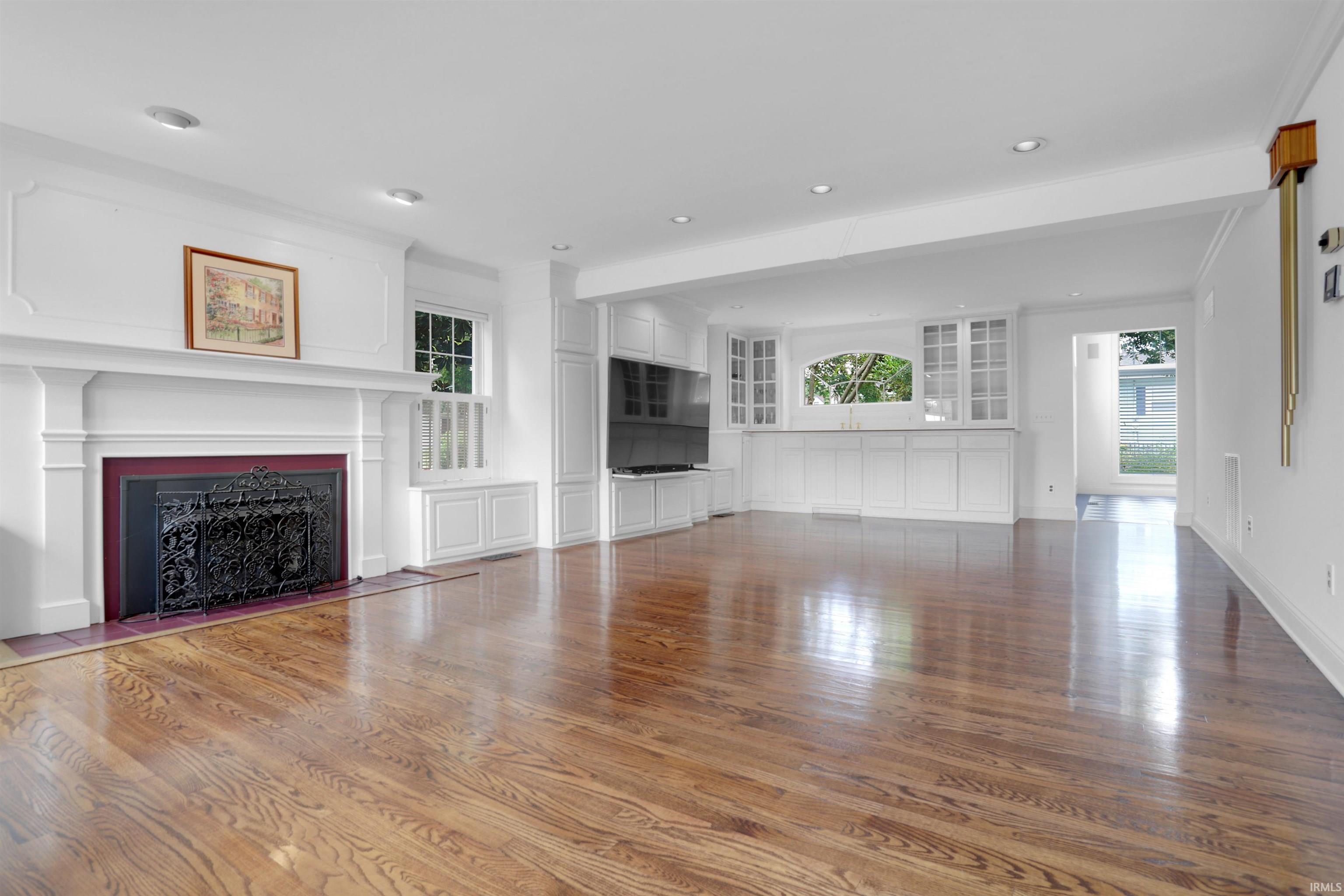 422 W Water Street