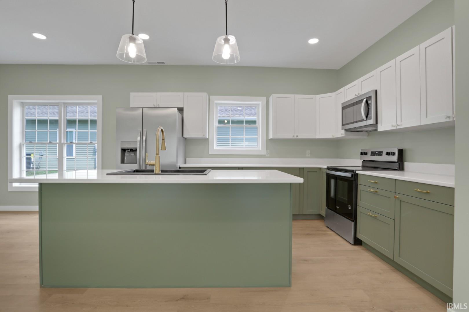 810 E Emerson Street