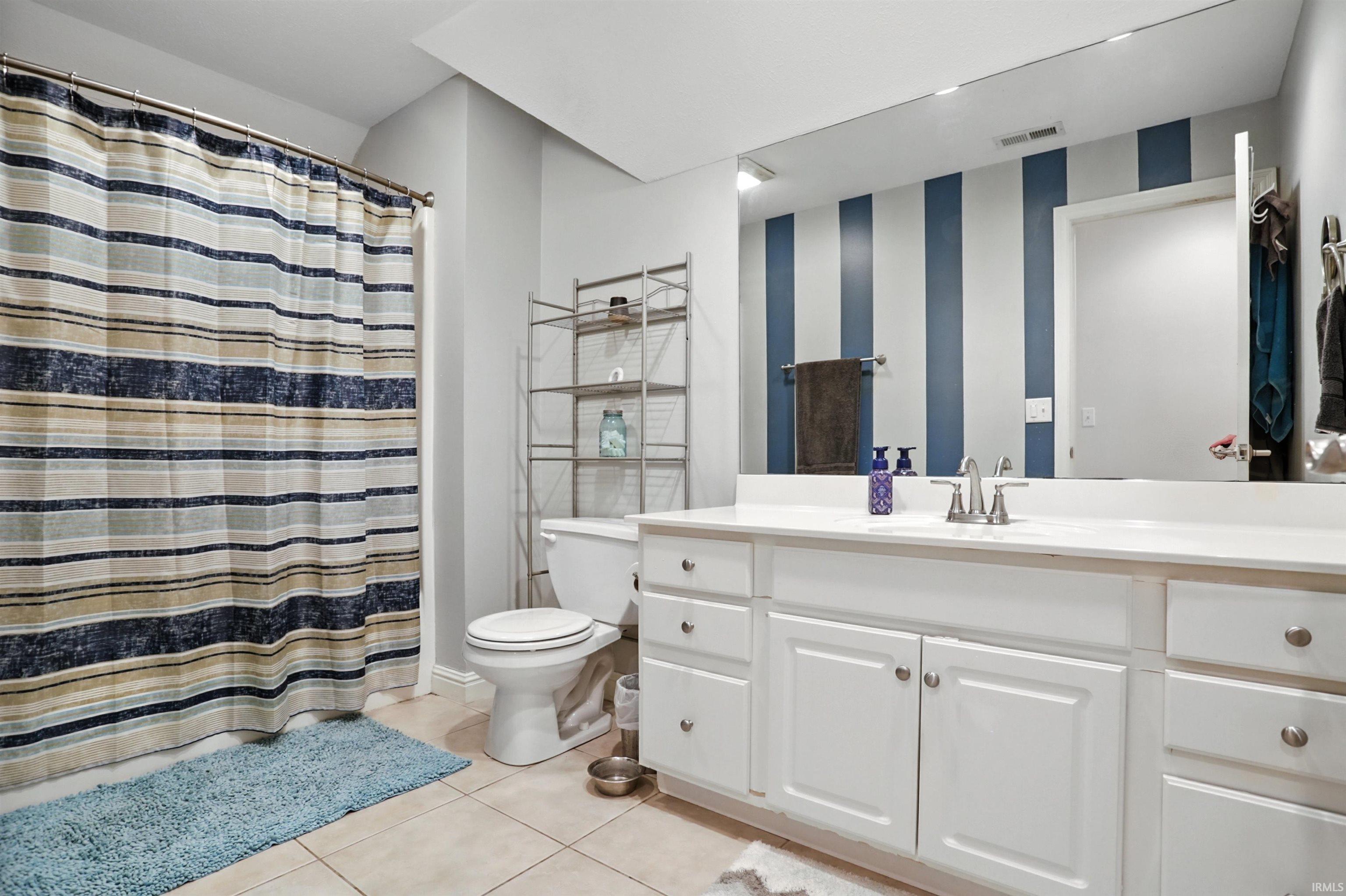 5800 Glen Lake Drive