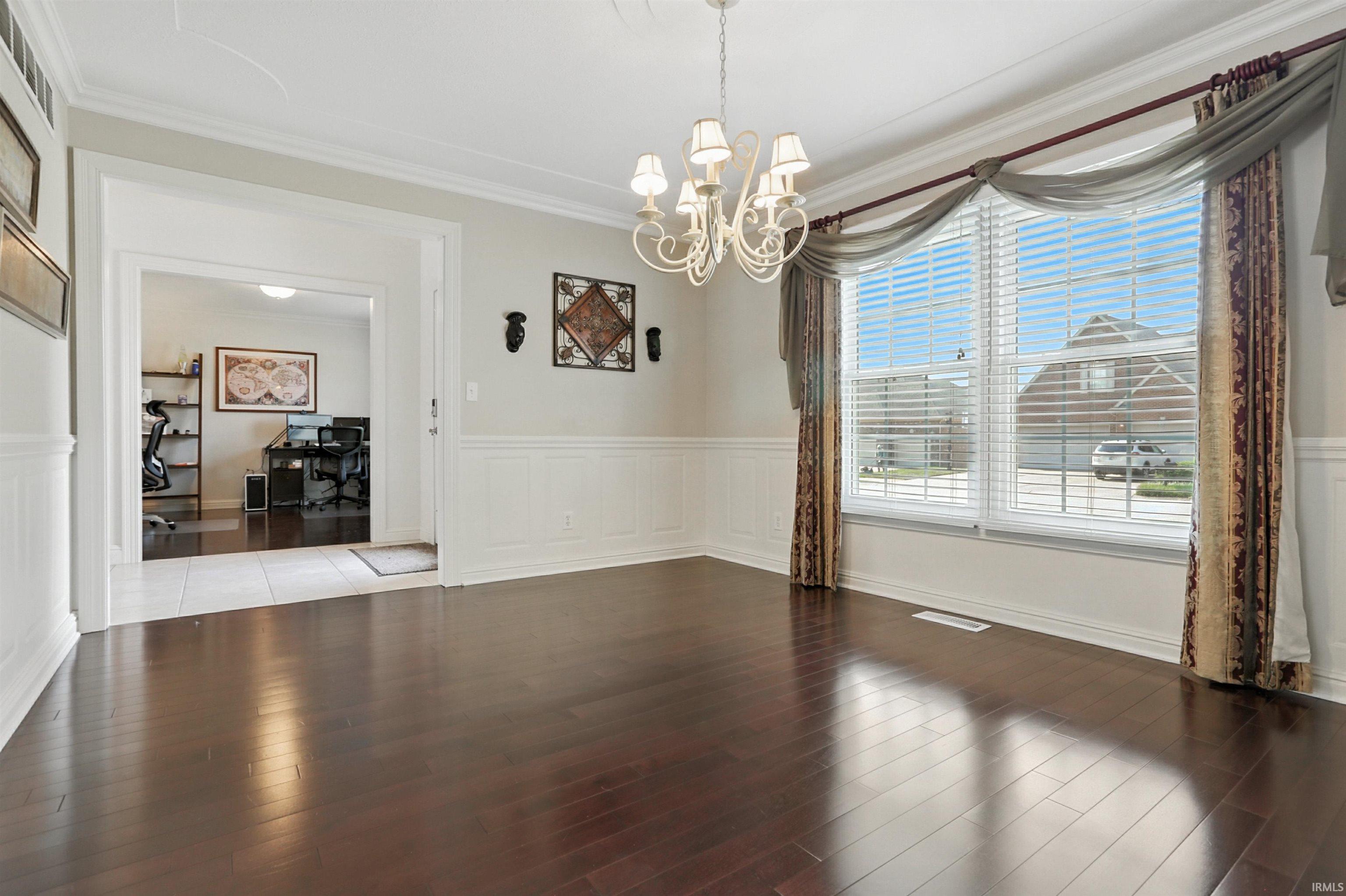 5800 Glen Lake Drive