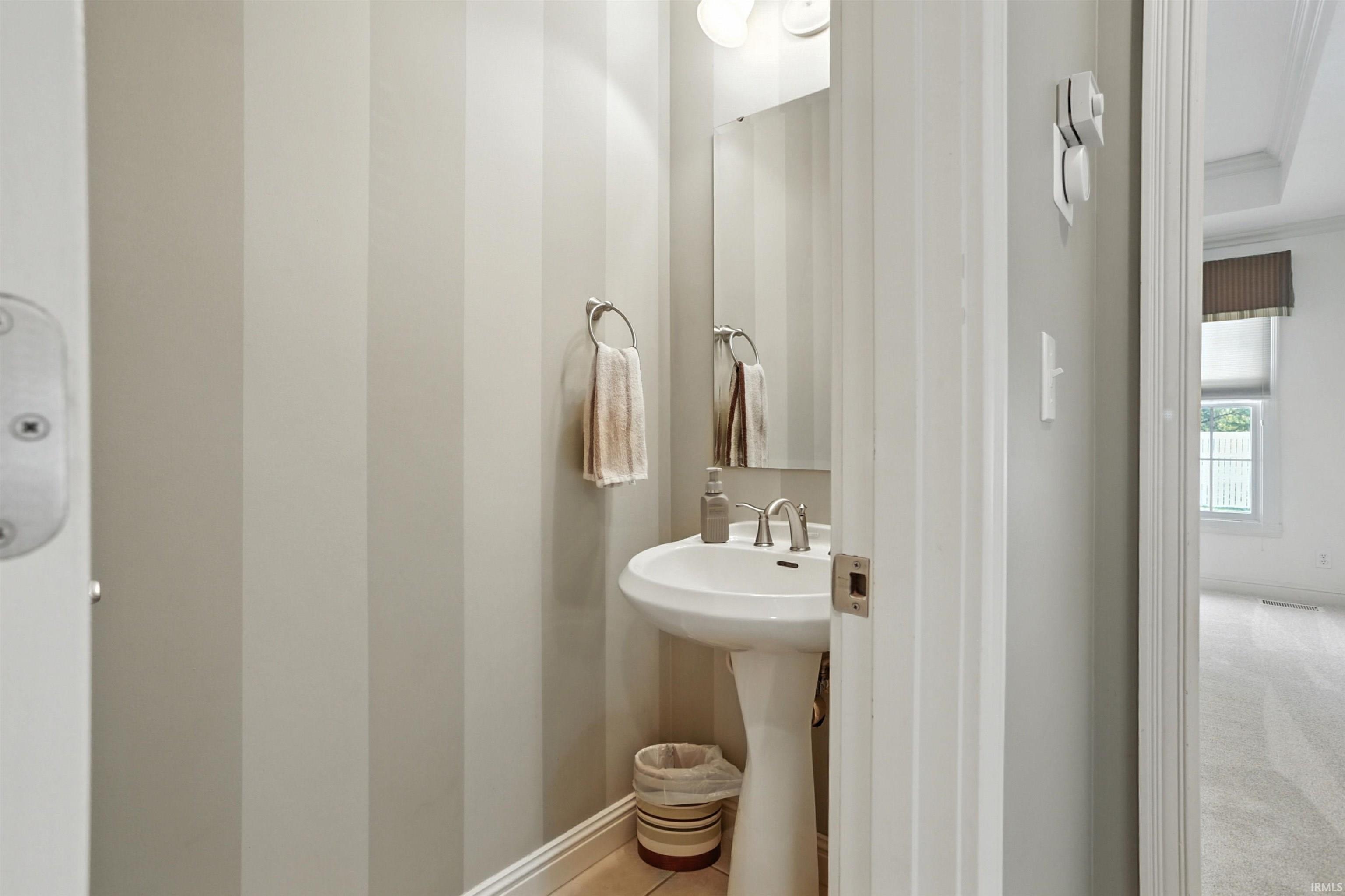 5800 Glen Lake Drive