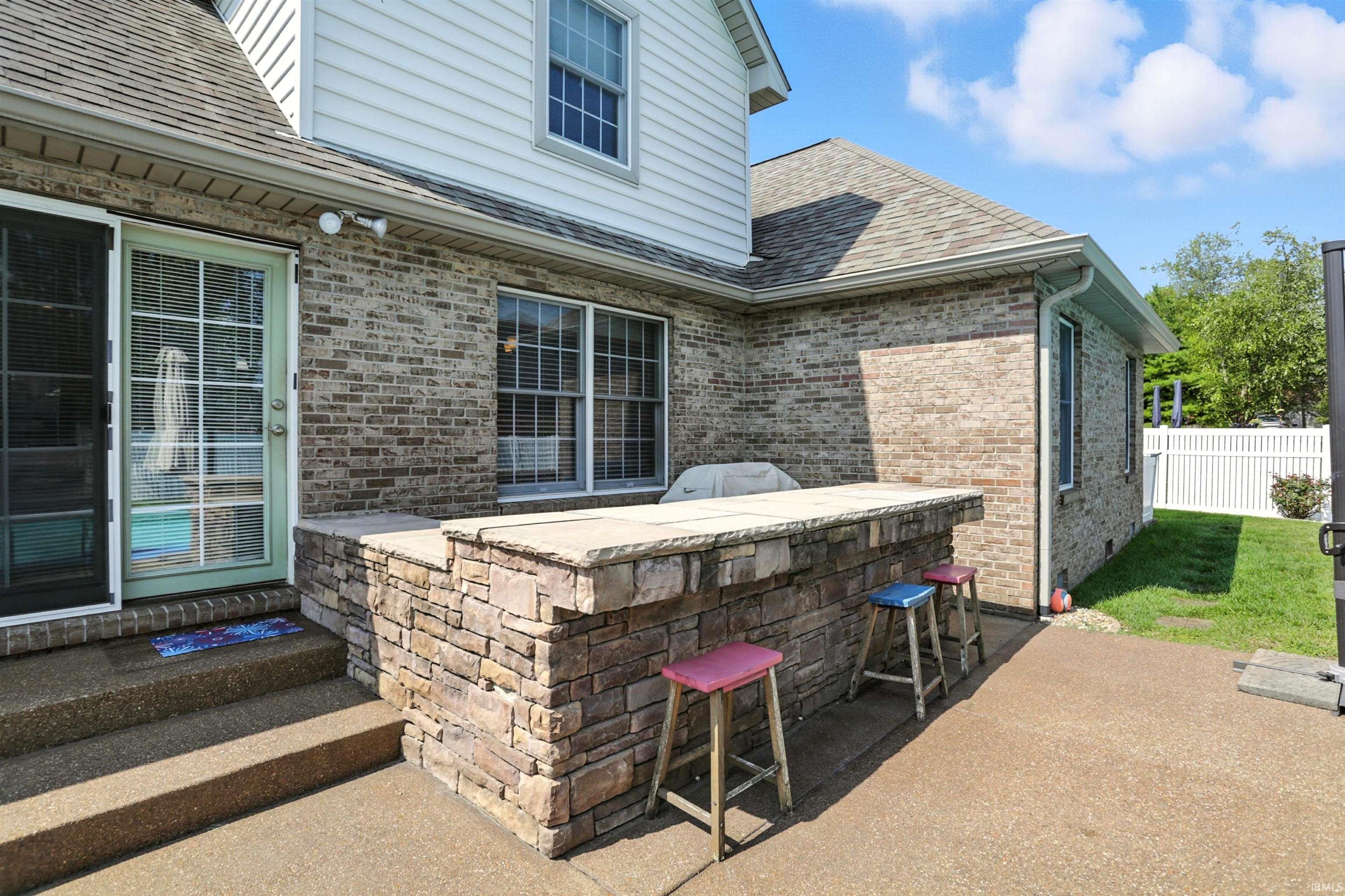 5800 Glen Lake Drive