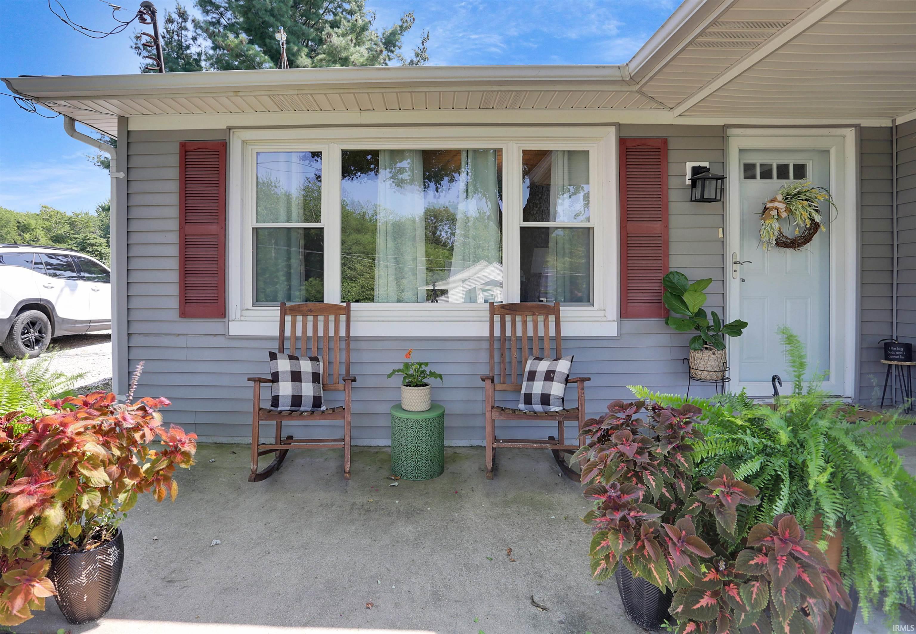 503 S Lakeview Drive