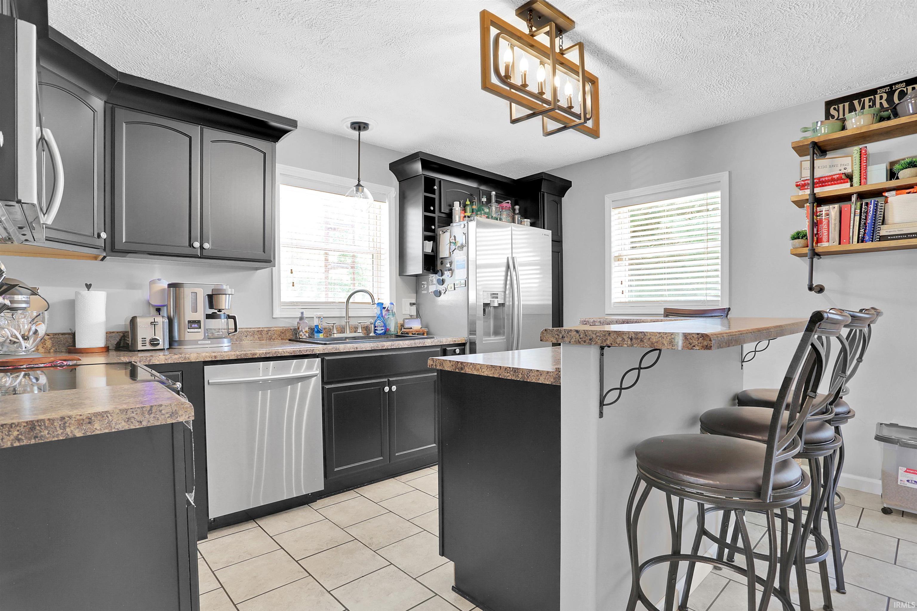 503 S Lakeview Drive