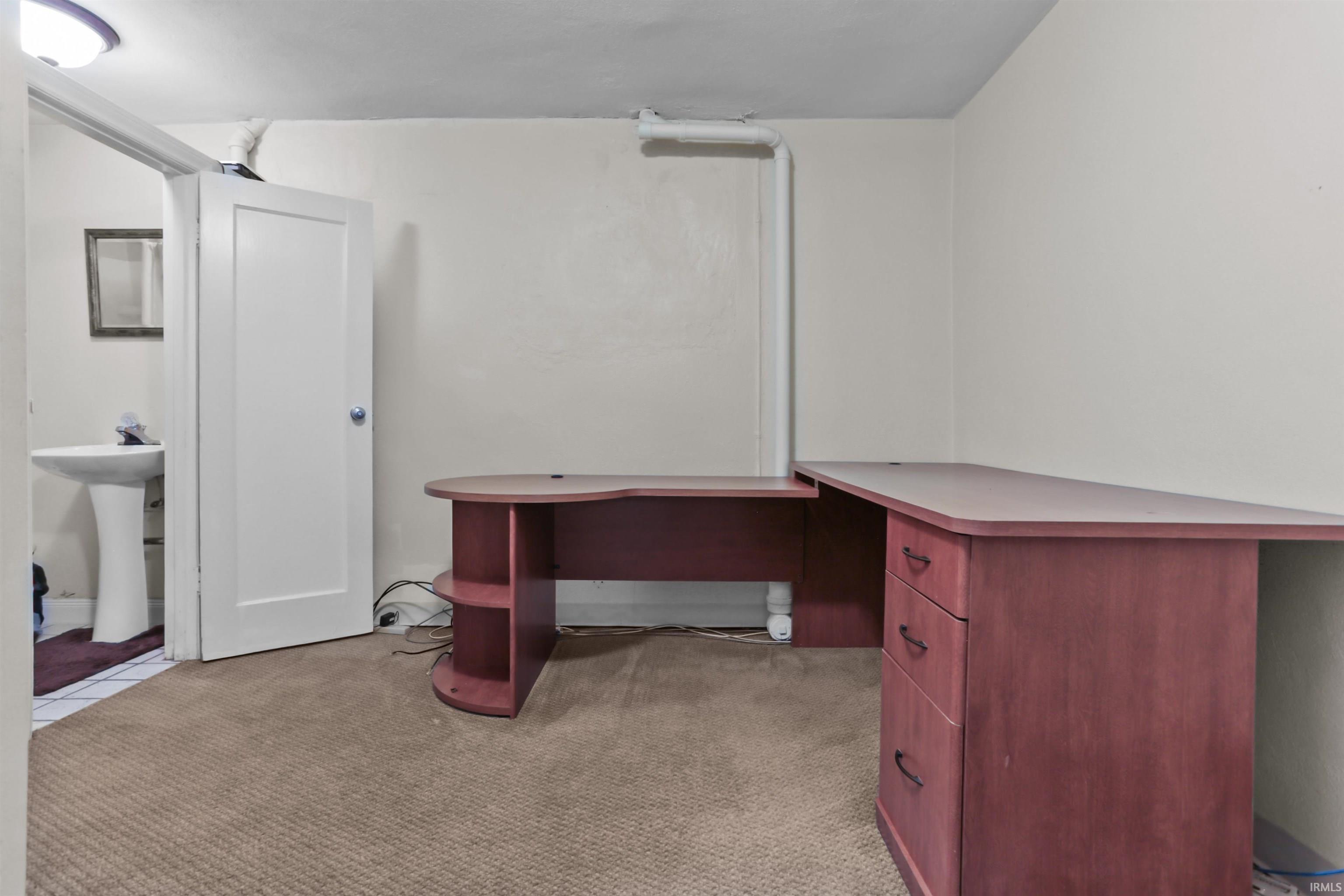 3307 Stringtown Road