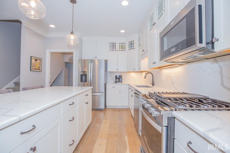 8218 Nolia Lane