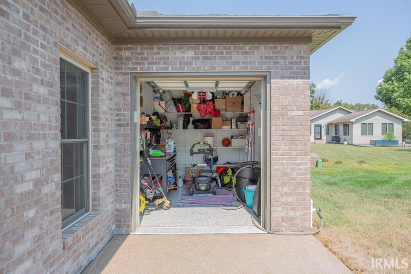 8218 Nolia Lane