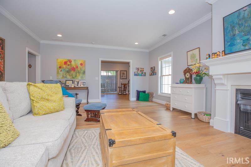 8218 Nolia Lane