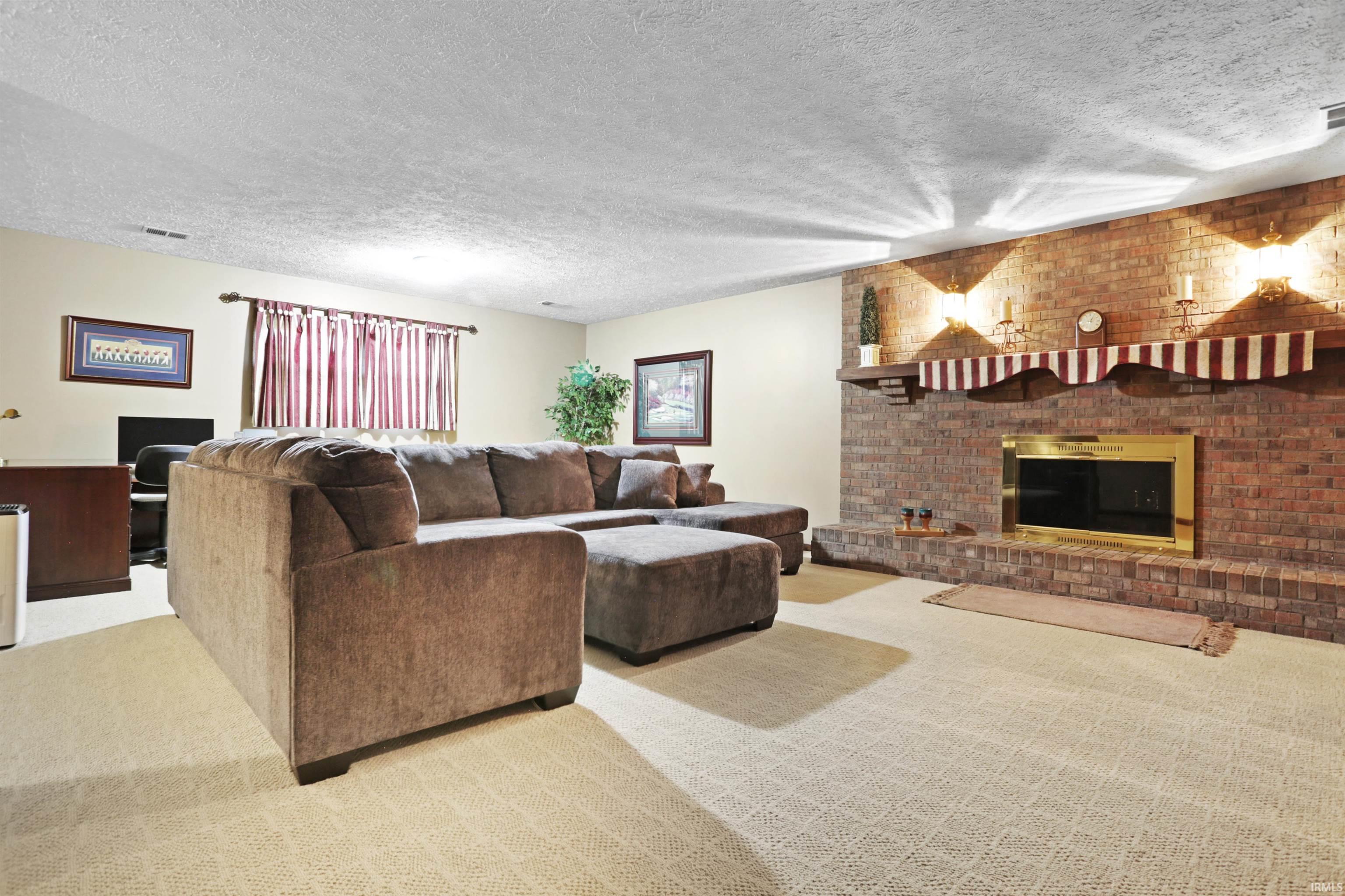 5455 E Timberwood Drive