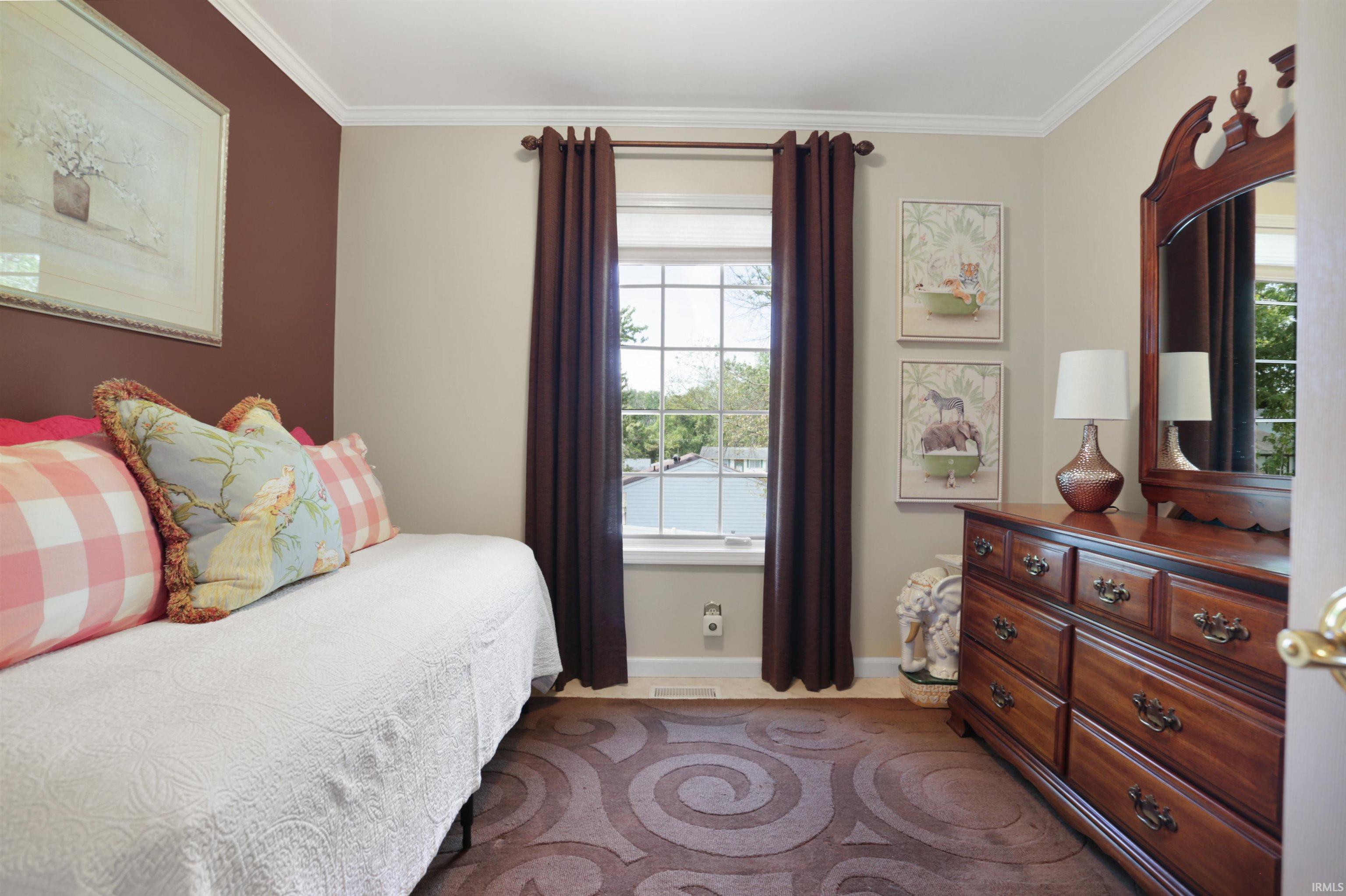 6013 Whitethorne Drive