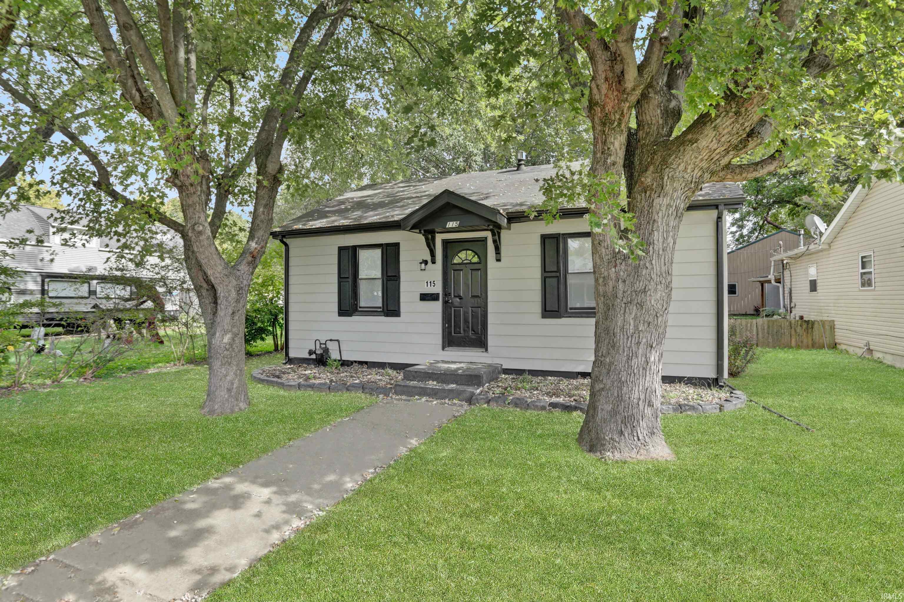 115 N Woods Avenue