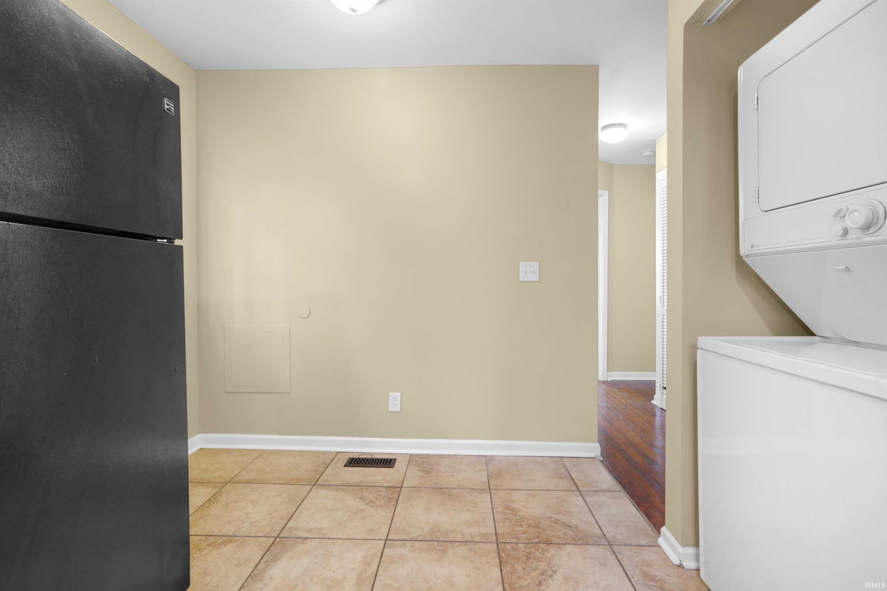 115 N Woods Avenue